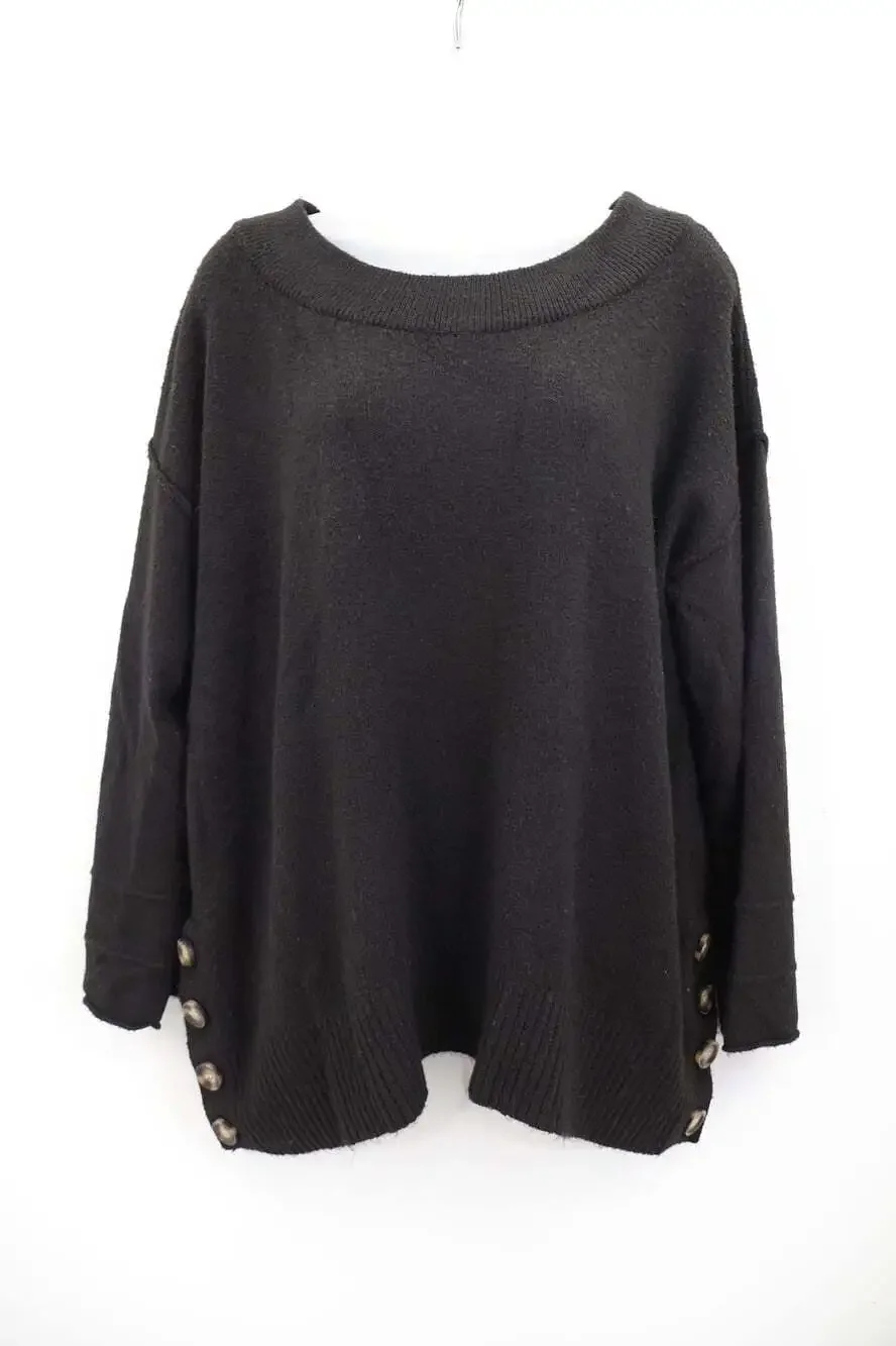 Democracy Womens Size Large Black Sweater Oversized Button Side Slit Hem